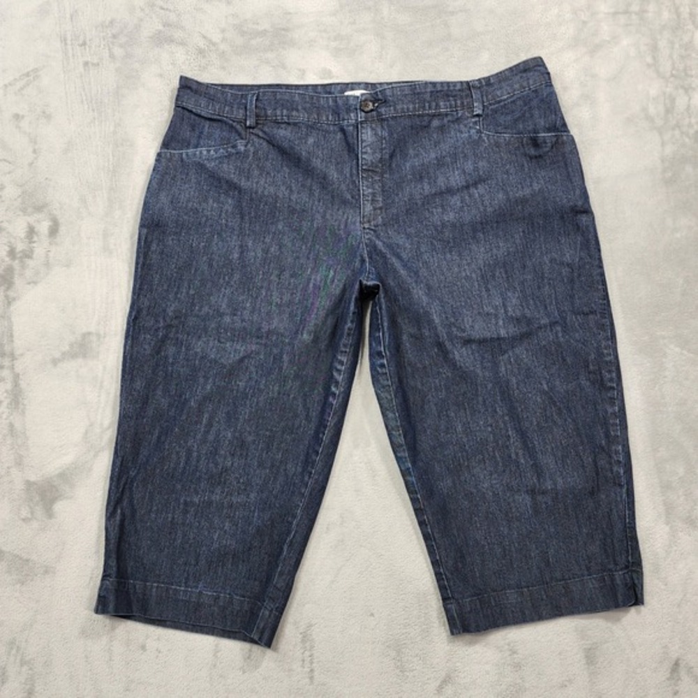 Lee Shorts Women 24W Blue Denim Bermuda Pedal Pusher Just Below The Waist Casual